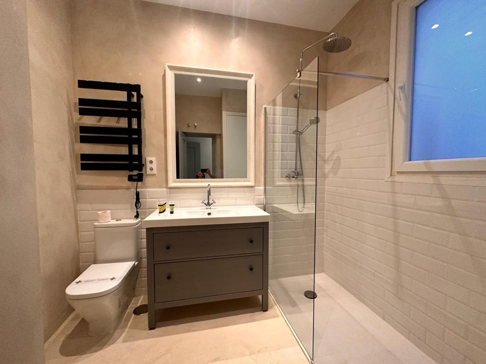 Amazing 3Bd 3Bth With 9 Balconies By Madrid4You Apartments المظهر الخارجي الصورة