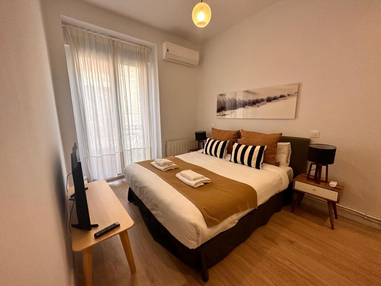 Amazing 3Bd 3Bth With 9 Balconies By Madrid4You Apartments المظهر الخارجي الصورة